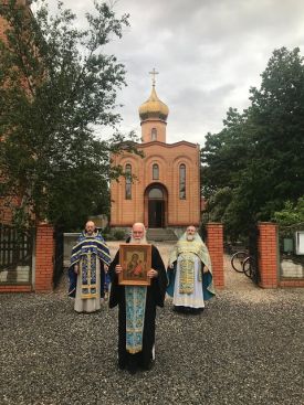Божественная литургия в Иоанно-Предтеченском храме