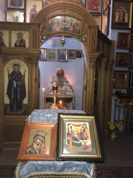 Ночная Божественная Литургия