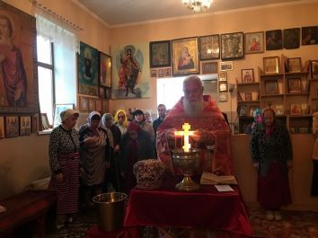 Храмовый праздник в день памяти священномученика Григория епископа, просветителя Великой Армении