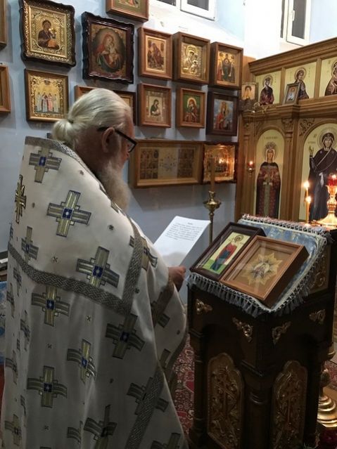 Ночная Божественная Литургия